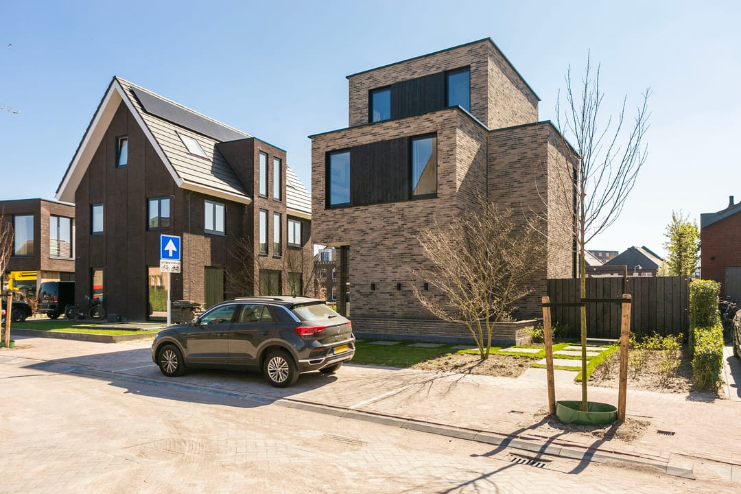 Foto 41 van Zaltbommelstraat 8