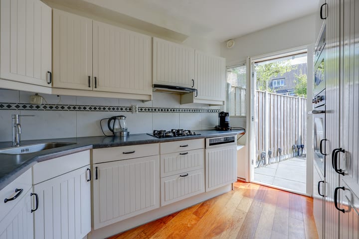 Foto 3 van Middenhof 97