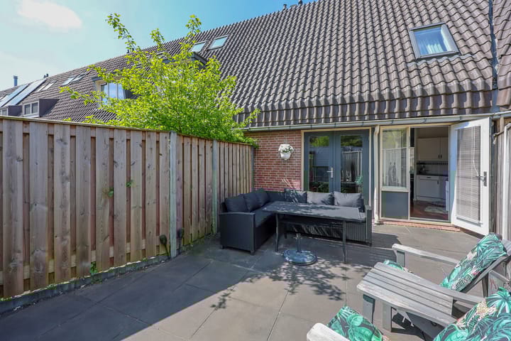 Foto 4 van Middenhof 97