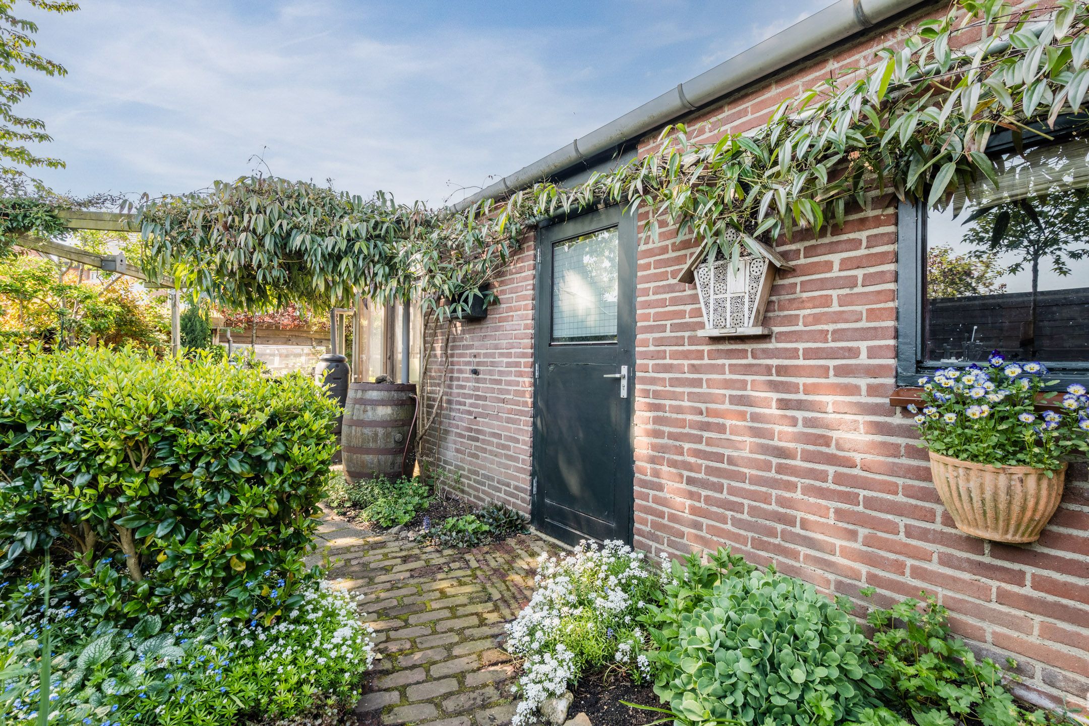 Photo 27 of Wallerstraat 43