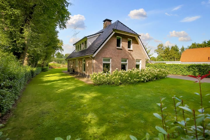 Photo 51 of De Venen 5-A