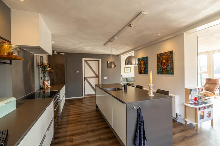 Foto 12 van Meint Veningastraat 81-A