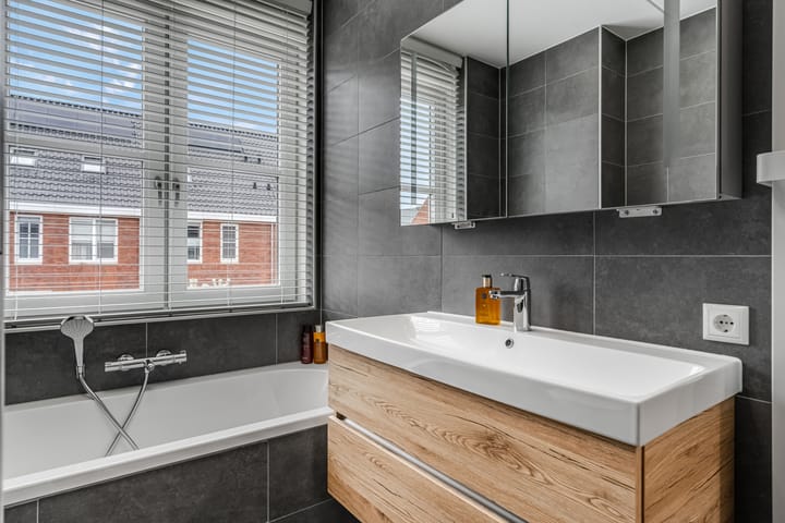 Foto 16 van Ananta Toerstraat 16