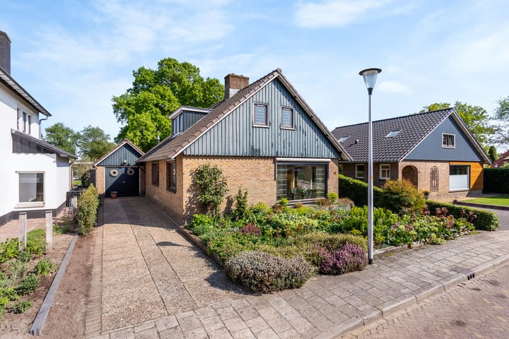 Photo 1 of Schultenstraat 17