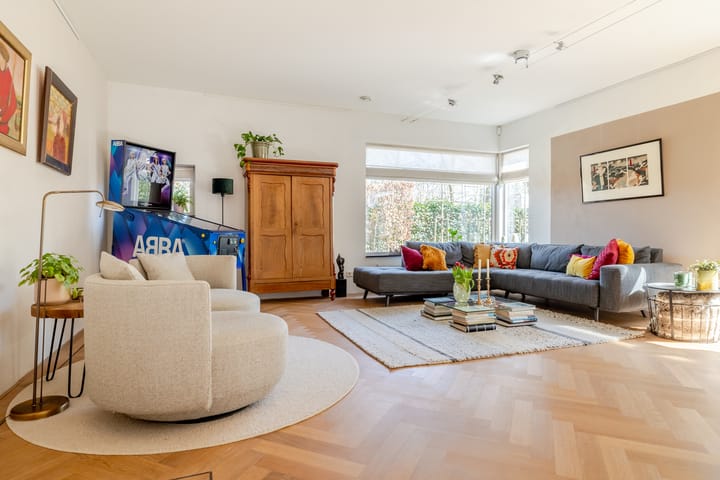 Foto 16 van Bavelselaan 323