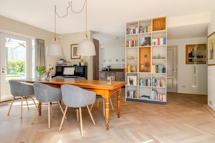 Foto 19 van Bavelselaan 323