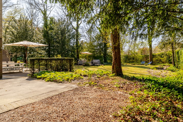 Foto 32 van Bavelselaan 323