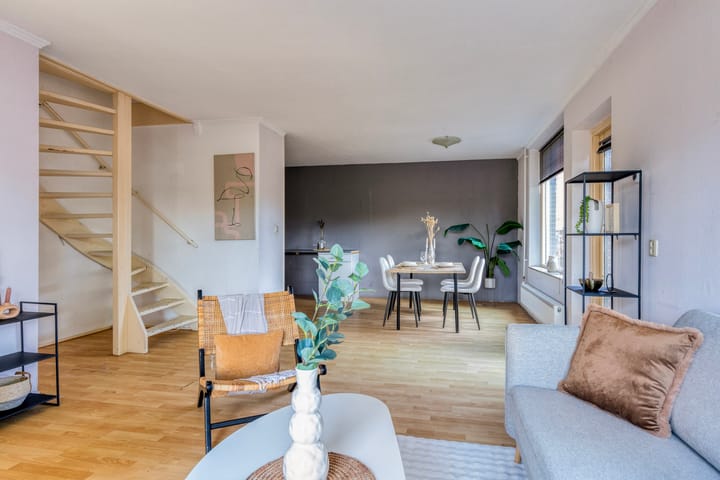 Foto 3 van Naardenstraat 14