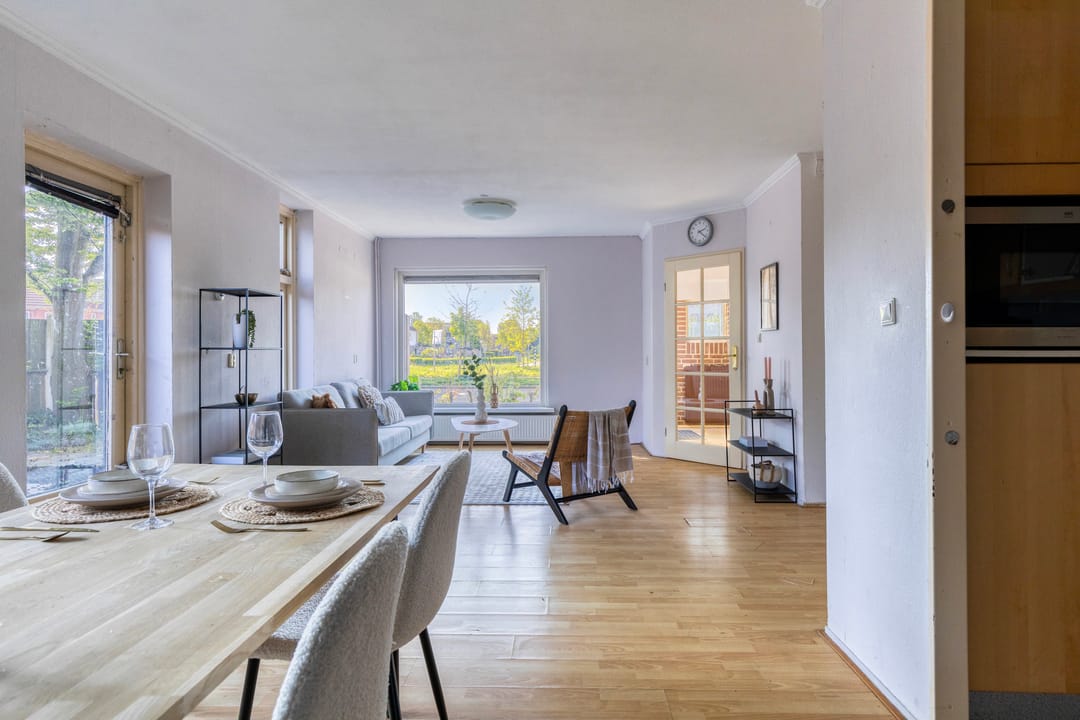 Foto 8 van Naardenstraat 14