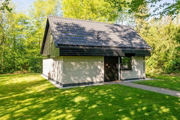 Foto 43 van Witte Menweg 4-A81