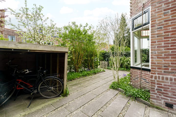 Foto 8 van Van 't Hoffstraat 113