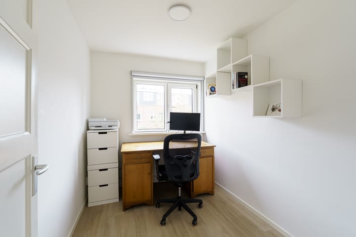 Foto 31 van Van 't Hoffstraat 113