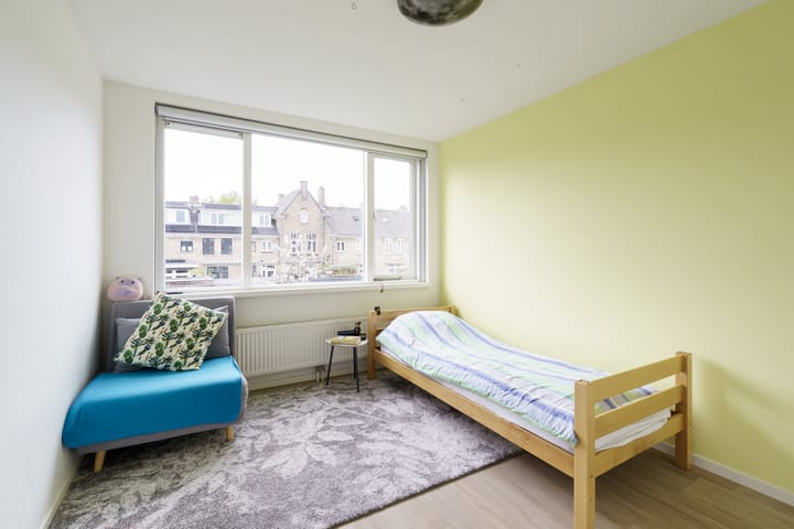 Foto 34 van Van 't Hoffstraat 113