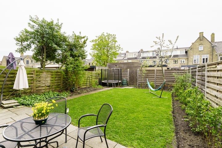 Foto 25 van Van 't Hoffstraat 113