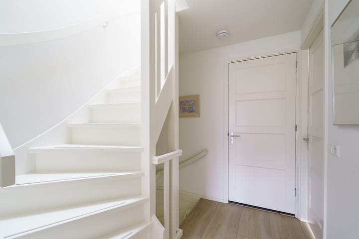 Foto 37 van Van 't Hoffstraat 113