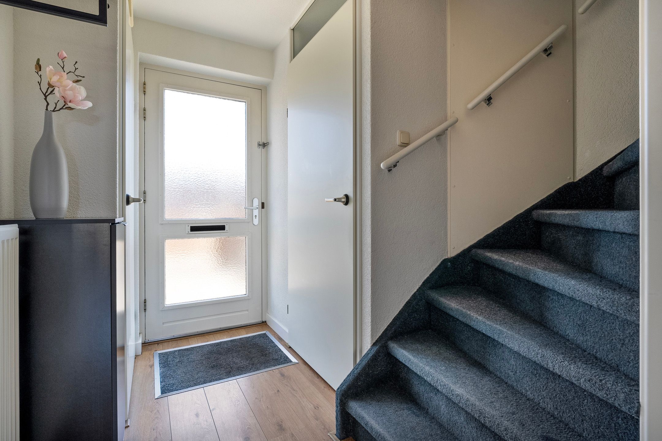 Foto 3 van Van Laarstraat 15