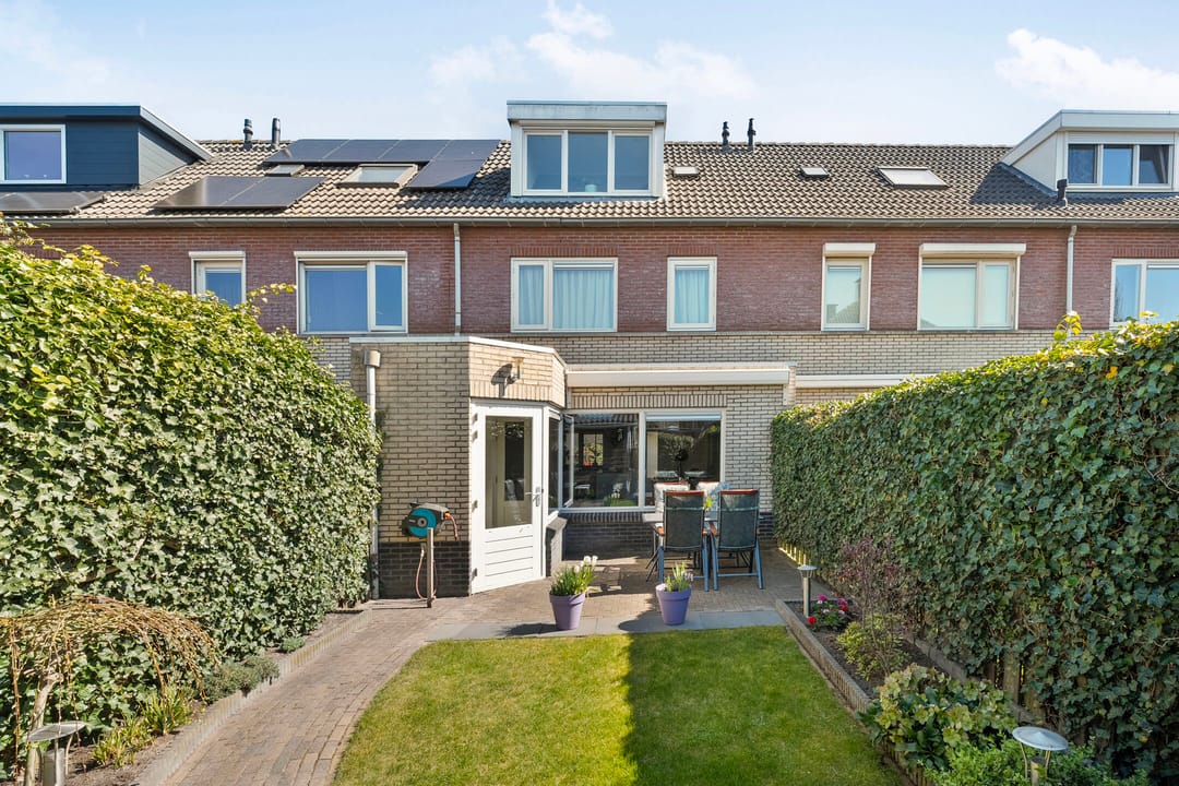 Foto 31 van Van Laarstraat 15