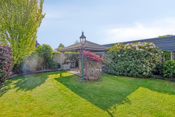 Foto 4 van Bernhardstraat 3