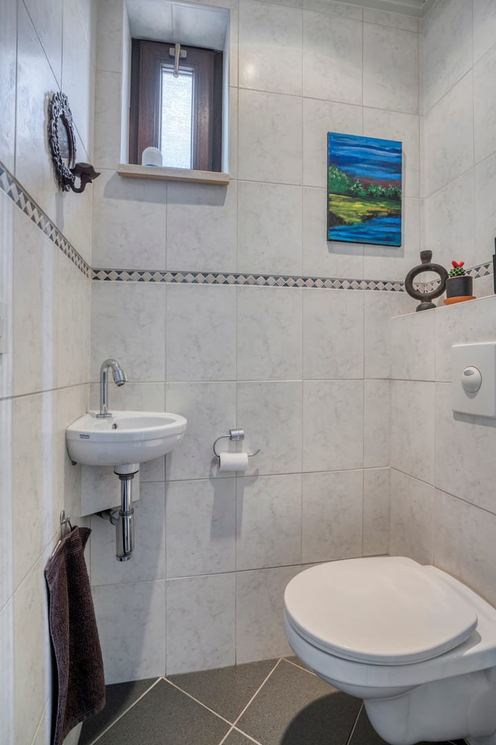 Photo 9 of Bernhardstraat 3