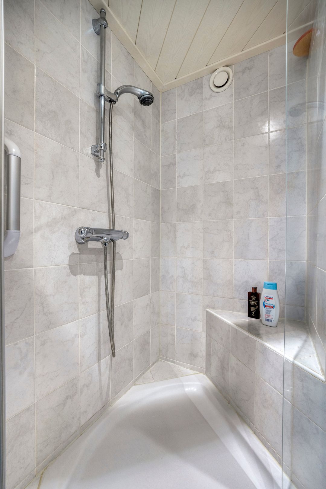 Foto 26 van Bernhardstraat 3