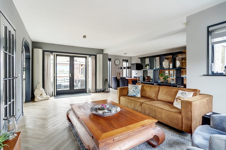 Foto 2 van Mendes da Costalaan 72