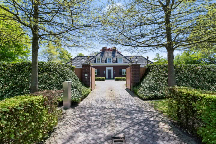 Foto 1 van Bredaseweg 204