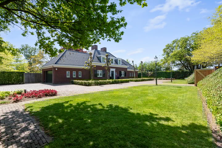 Foto 51 van Bredaseweg 204