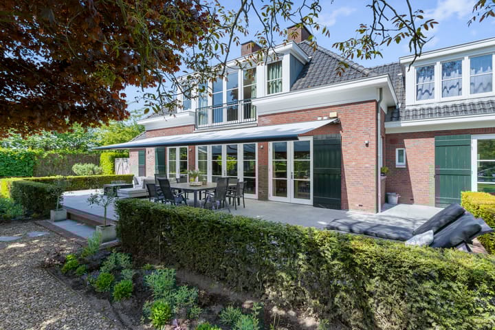 Foto 55 van Bredaseweg 204