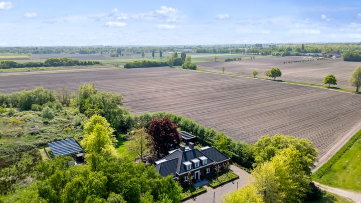 Foto 69 van Bredaseweg 204