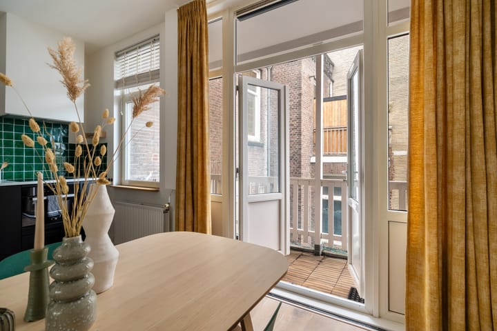 Foto 16 van Nieuwe Binnenweg 343-B02