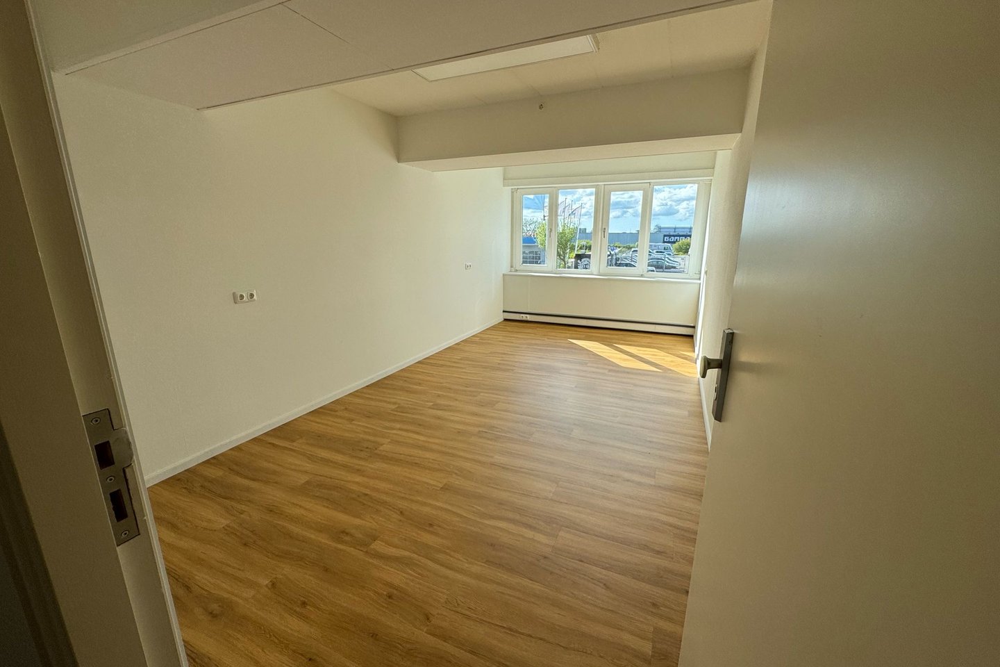 View photo 5 of Zwettestraat 9