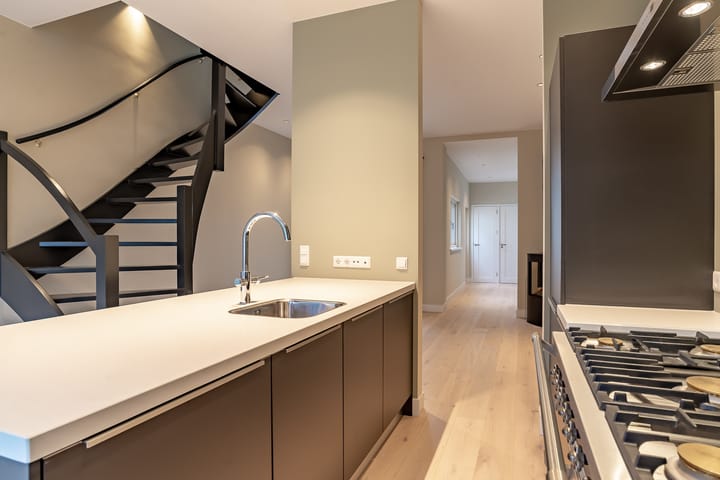 Photo 5 of Oranjestraat 71