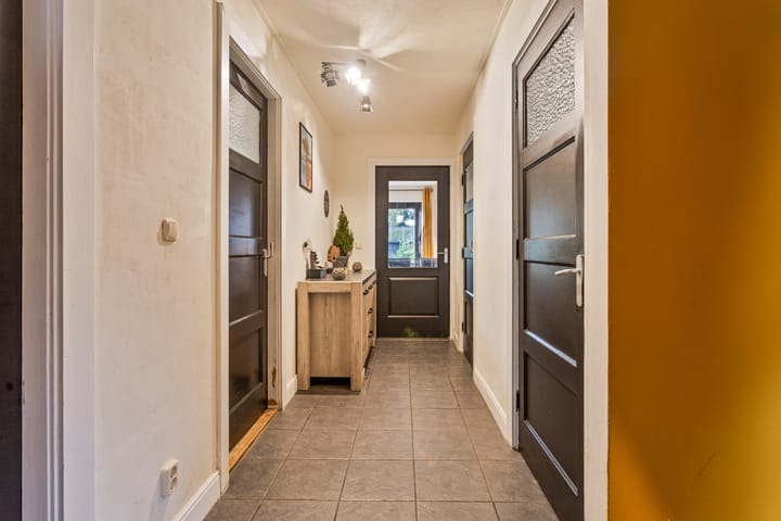 Photo 12 of Eikenlaan 2