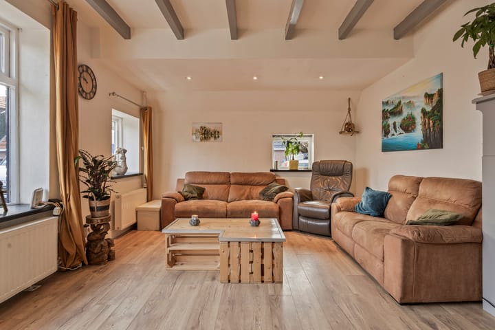 Photo 18 of Eikenlaan 2