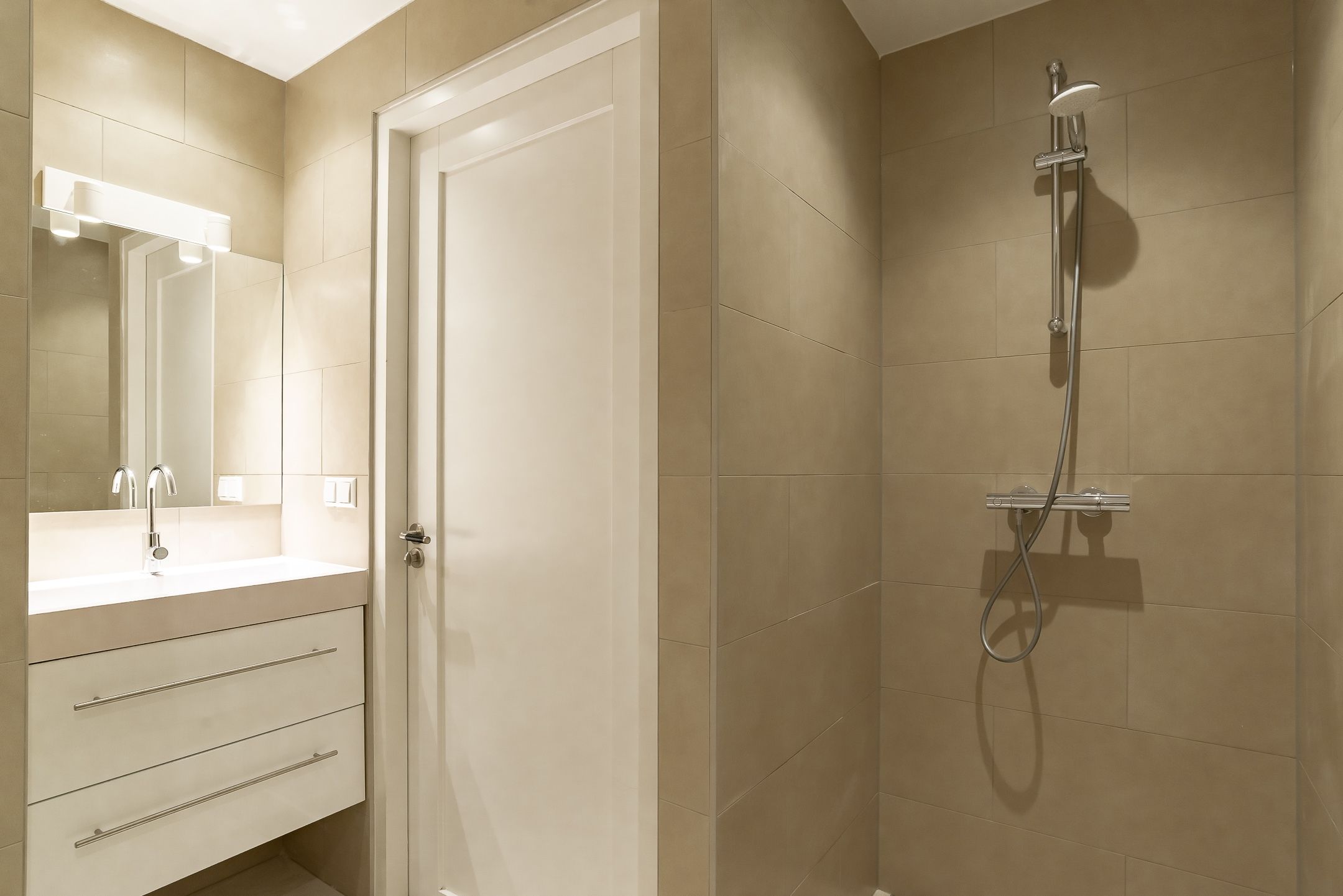 Photo 24 of Oranjestraat 71