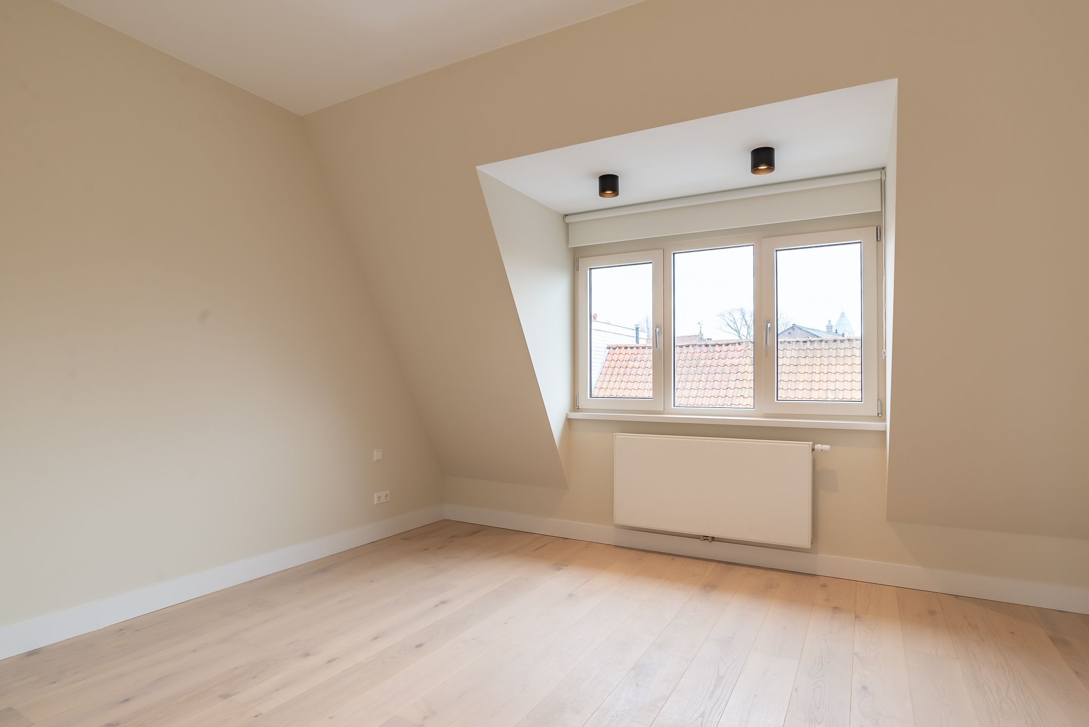 Photo 30 of Oranjestraat 71