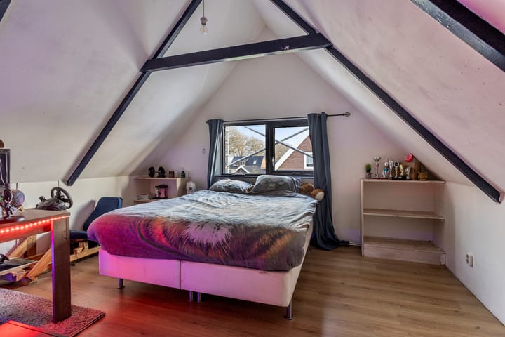 Photo 33 of Eikenlaan 2