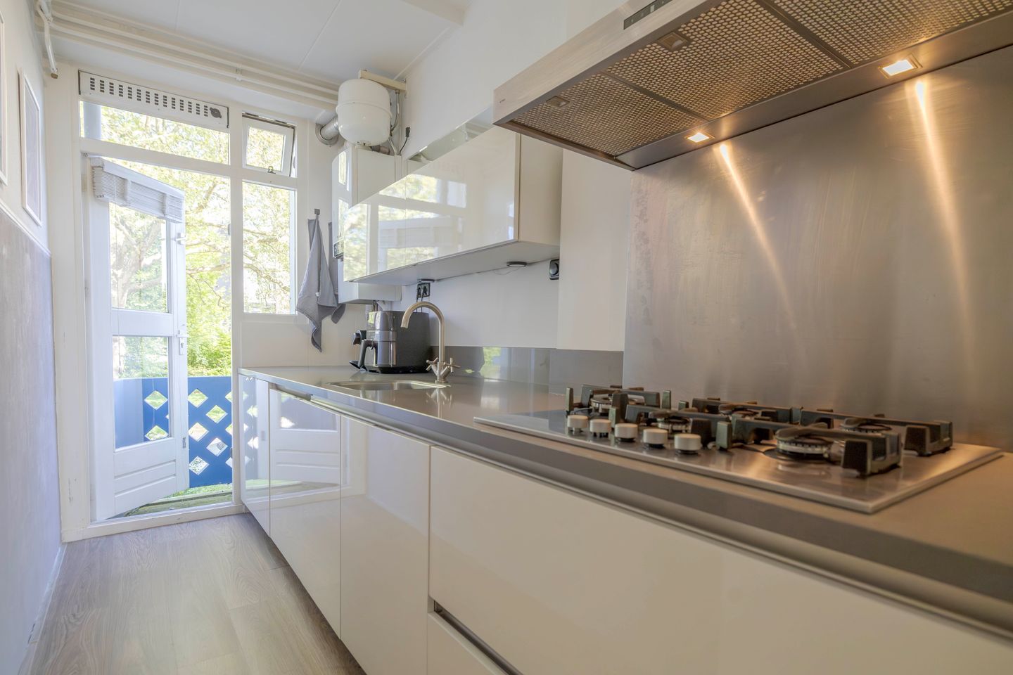 Photo 14 of Burgemeester Bloemersweg 32-2