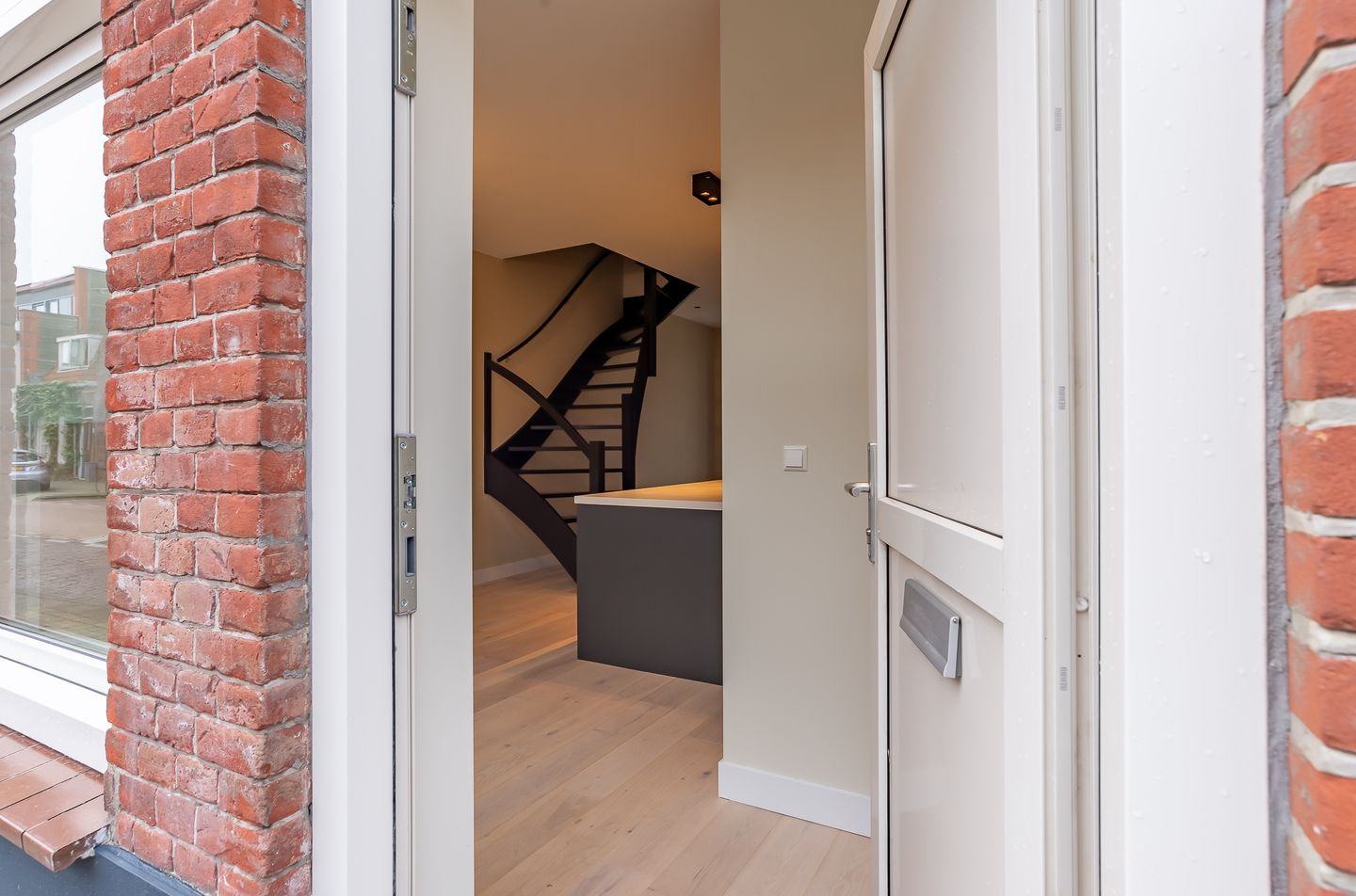 Photo 40 of Oranjestraat 71