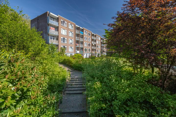 Foto 27 van Burgemeester Bloemersweg 32-2