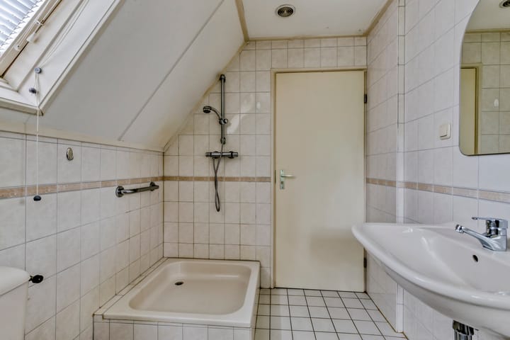 Foto 25 van Vredenseweg 148-01