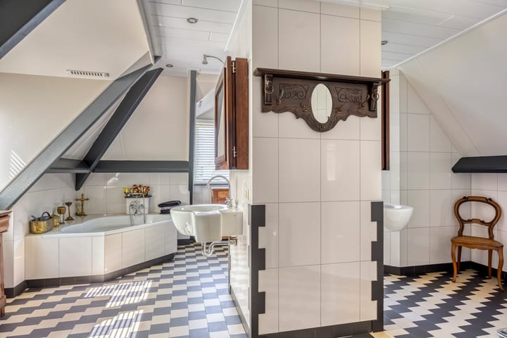 Foto 19 van Lutterstraat 77