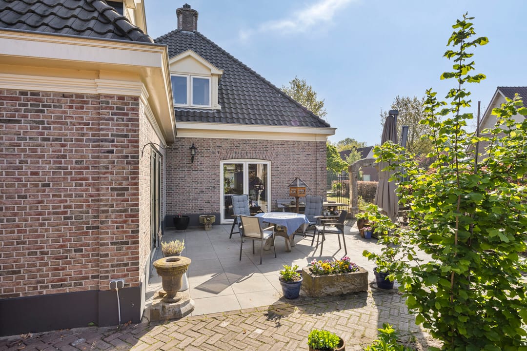 Photo 32 of Lutterstraat 77