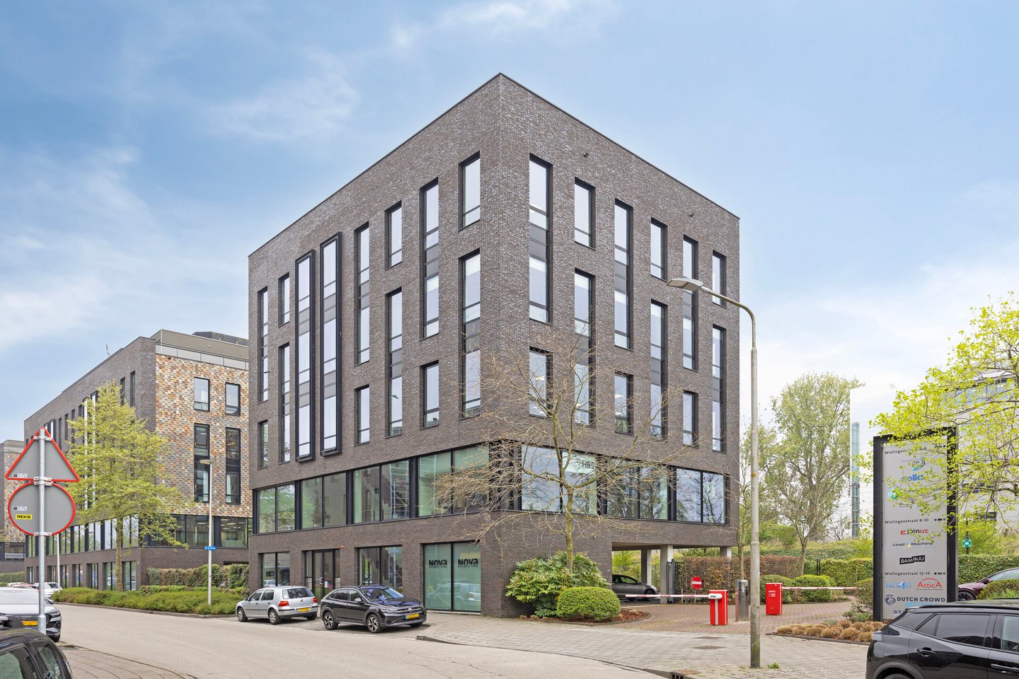 Bekijk foto 1 van Wielingenstraat 6-A