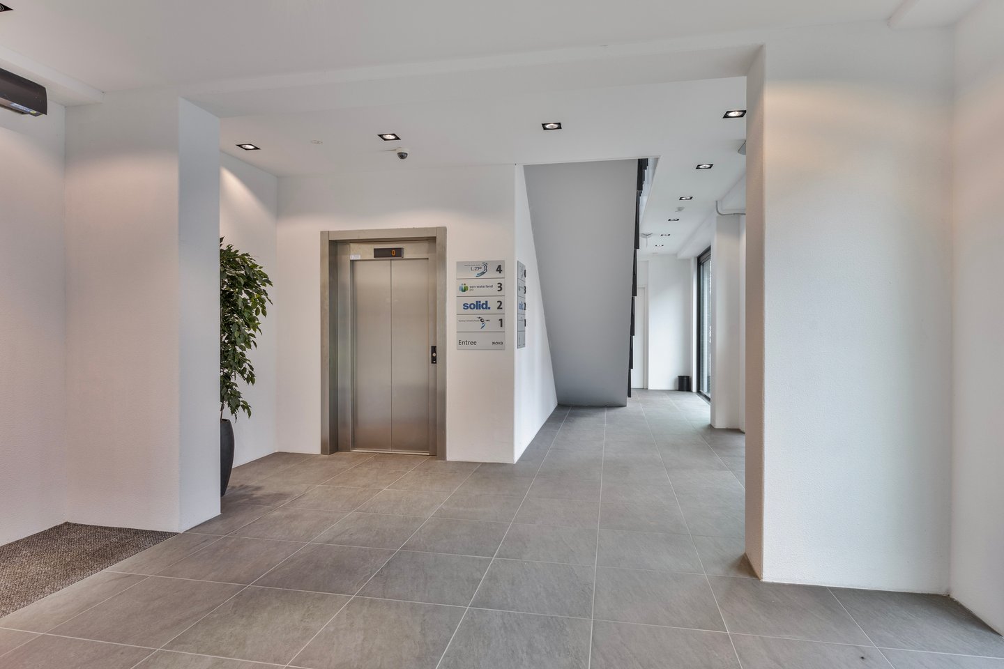 Bekijk foto 3 van Wielingenstraat 6-A