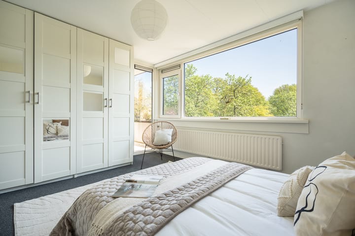 Photo 36 of Veeneklaaslaan 4