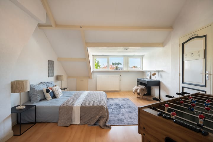 Photo 48 of Veeneklaaslaan 4