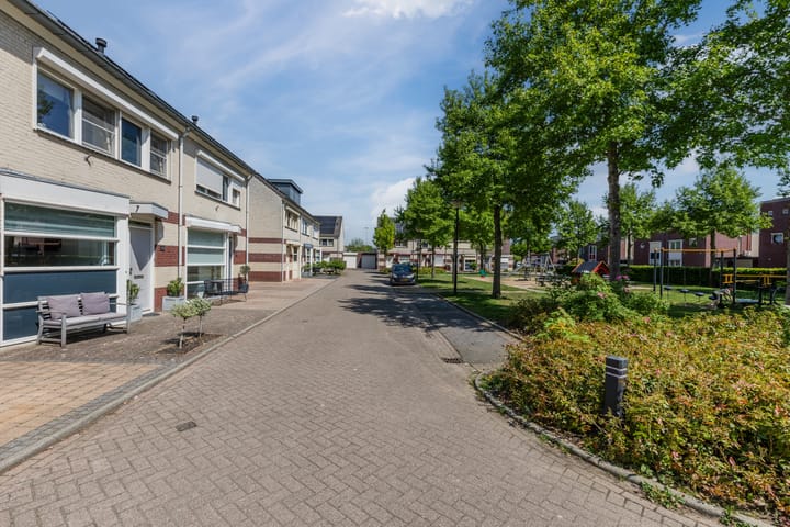 Foto 2 van Smaragd 15