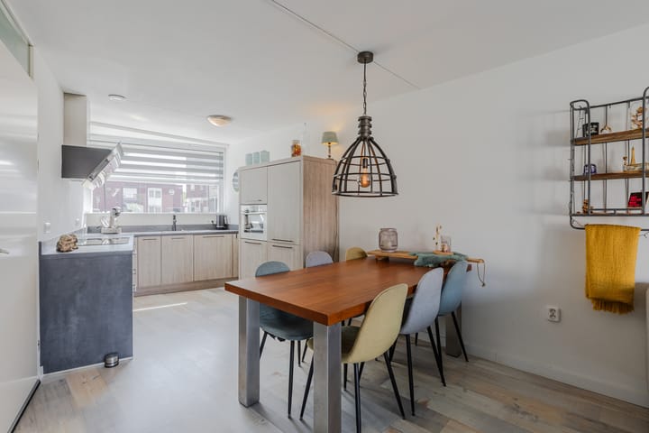 Foto 8 van Smaragd 15