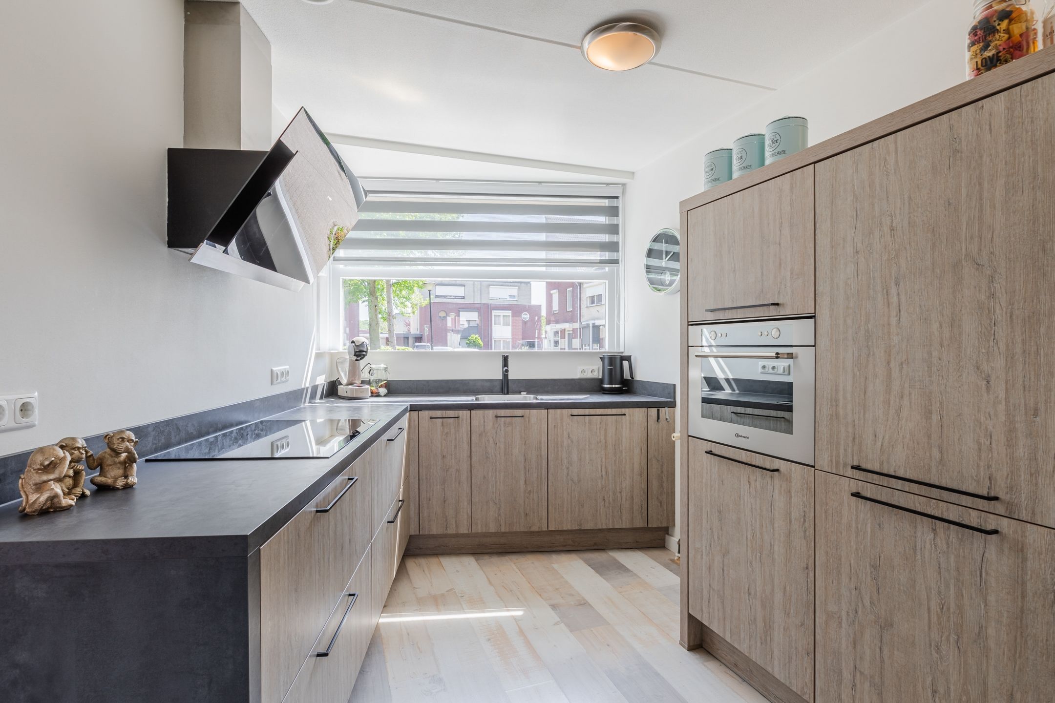 Foto 9 van Smaragd 15